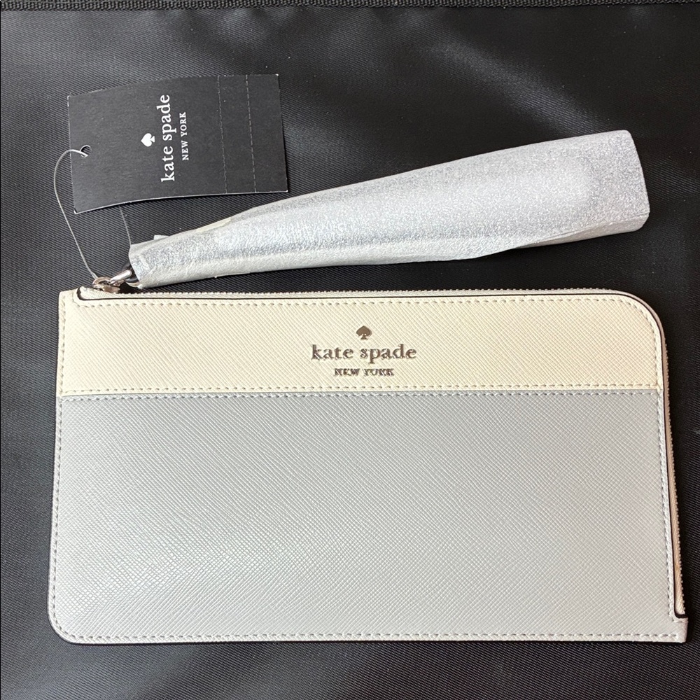 Kate Spade Beige and Light Gray Wristlet